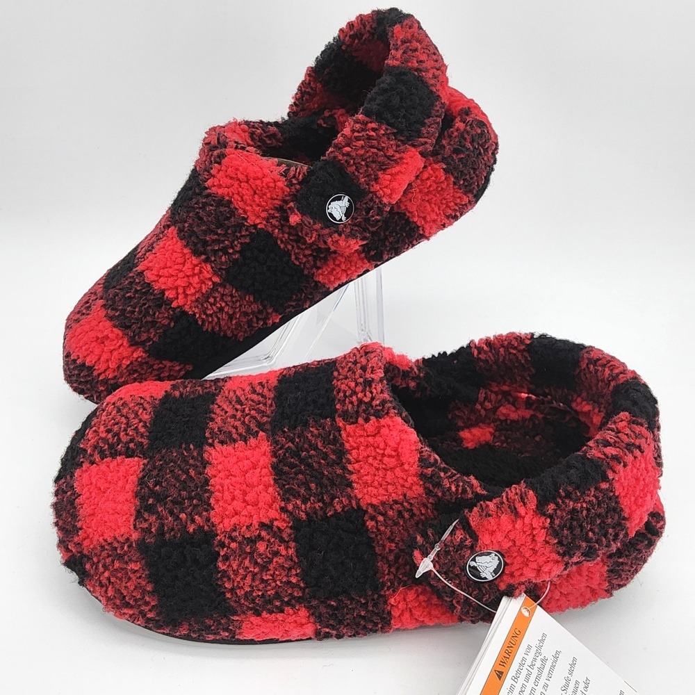 Crocs Classic Neo Puff Slipper Women 8 Red Black Buffalo Check Plaid NWT